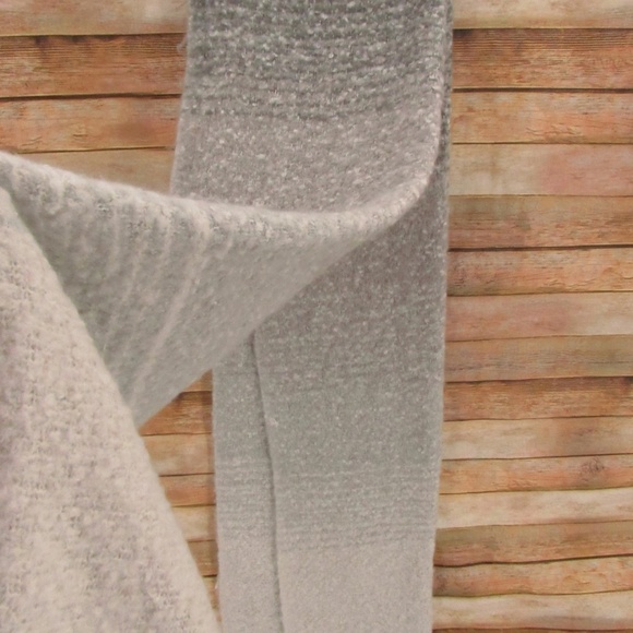 MerSea Oversize Ombre Fringe Scarf W:21.5" x L:79" - Picture 3 of 14